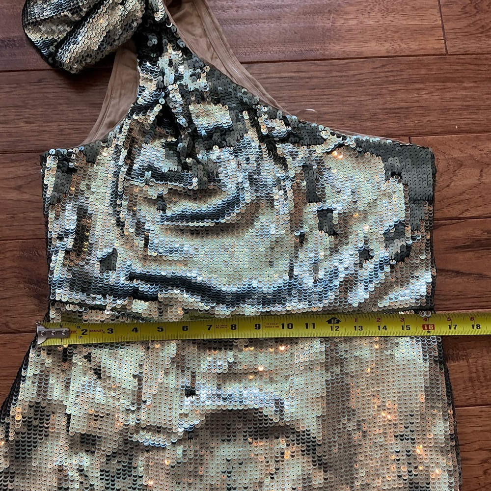 Anthropologie Maeve One Shoulder Sequin Dress with Shoulder Bow, size 12 - Picture 8 of 14